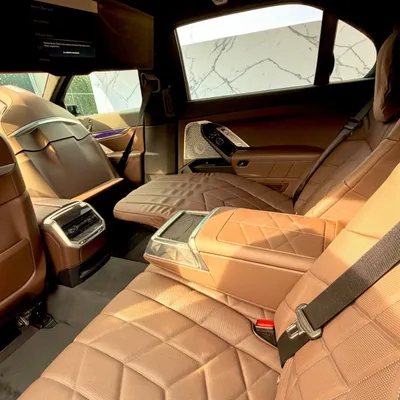 BMW i7 - 15