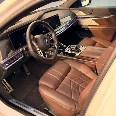 BMW i7 - 9